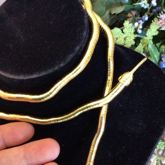 Fashion Costume Gold Shiny Metal Snake Simulation Adjustable Wrap Necklace - Picture 6 of 8
